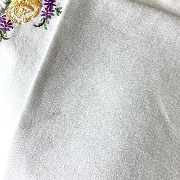 3 Vintage Large Embroidered Floral Cotton Pillowcases Bedding Bed Linens - Picture 9 of 10